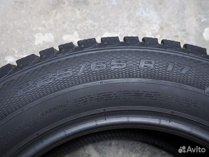 Gislaved Nord Frost 5 225/65 R17 102T