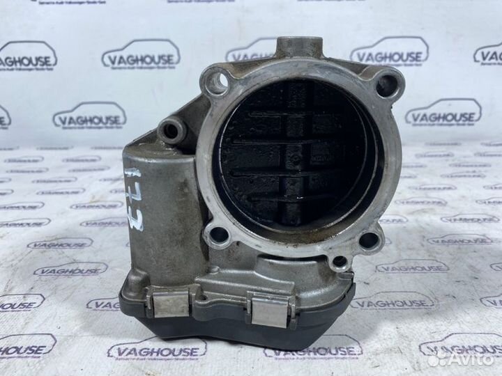 Дроссельная заслонка Audi A5 8T 3.2 cala 2008