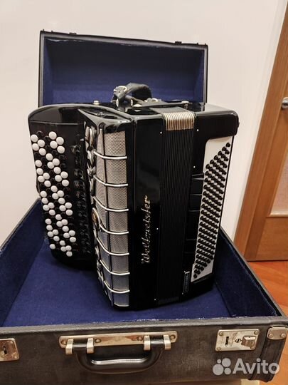 Баян Weltmeister Grandina