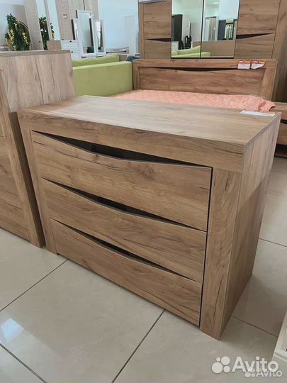 Комод Паола км 701