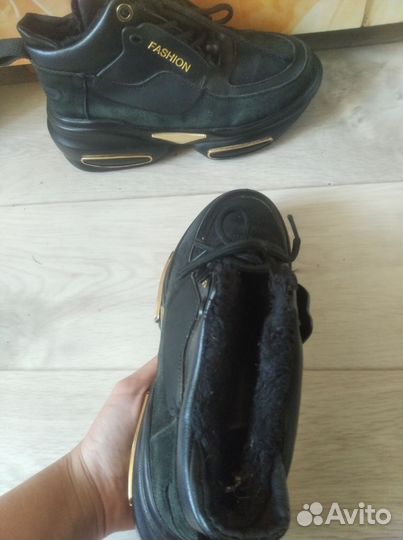 Ботинки зимние женские