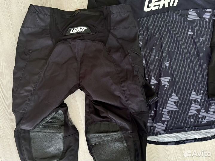 Мото костюм leat черный