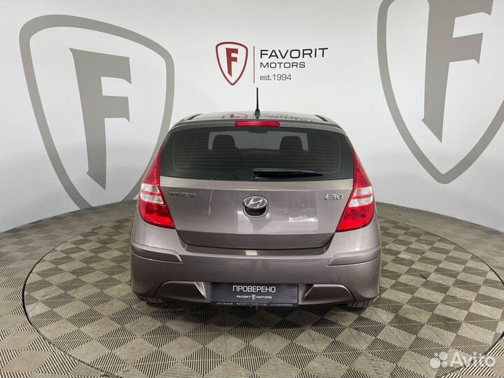 Hyundai i30 1.6 МТ, 2011, 172 792 км