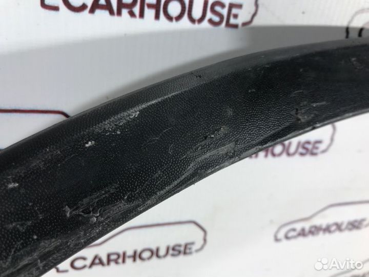 Накладка на крыло задняя правая Volkswagen Touareg