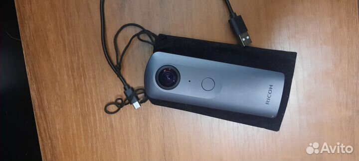 Ricoh theta v