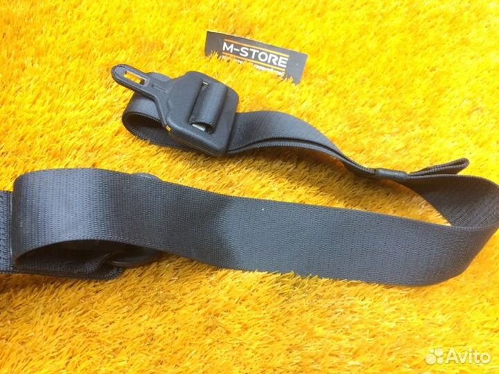 Замок ремня безопасности задний Mercedes-Benz