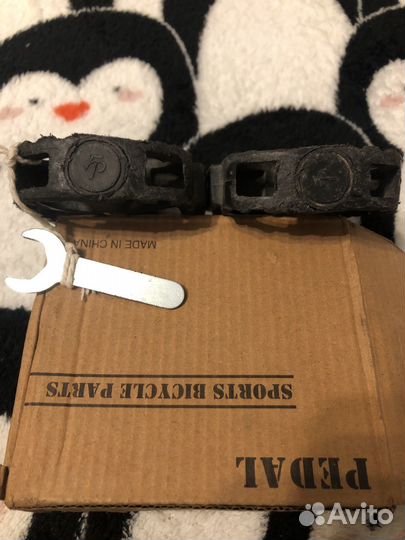 Педали на велосипед с ключом для устоновки