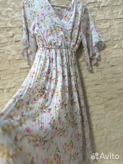 Платье женское 42 44