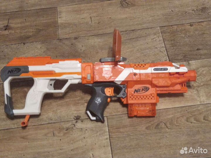 Бластер nerf