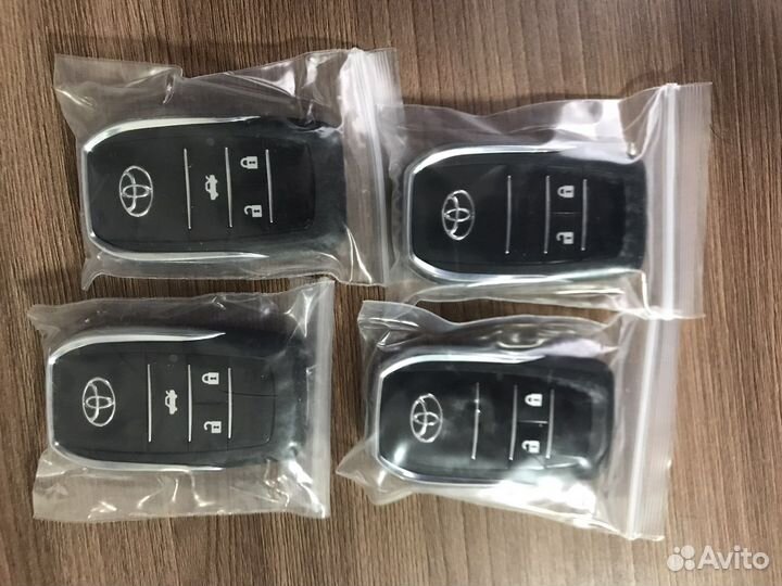 Выкидной ключ toyota