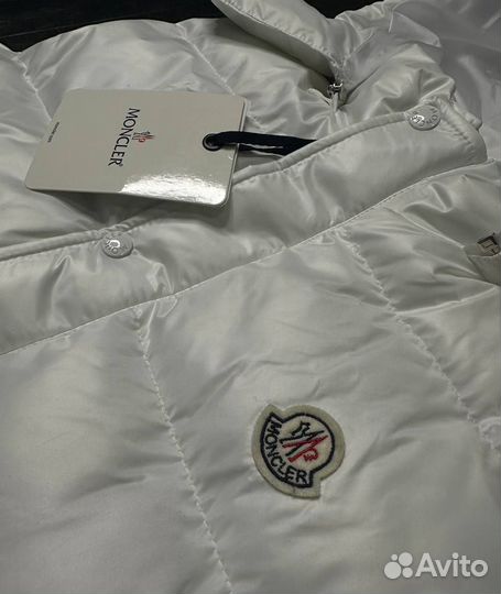 Жилет moncler