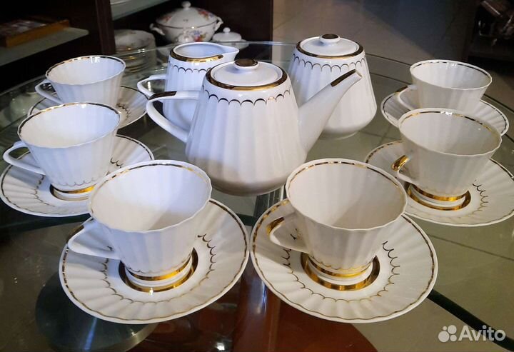Сервиз чайный с золотой каймой Вербилки