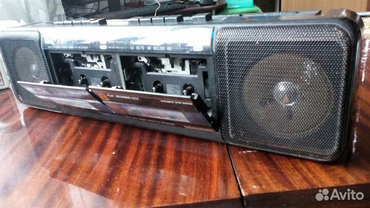 Магнитофон касетный Swing