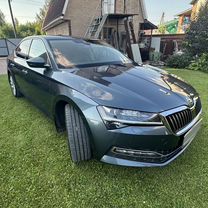 Skoda Superb 2.0 AMT, 2019, 150 000 км, с пробегом, цена 3 430 000 руб.