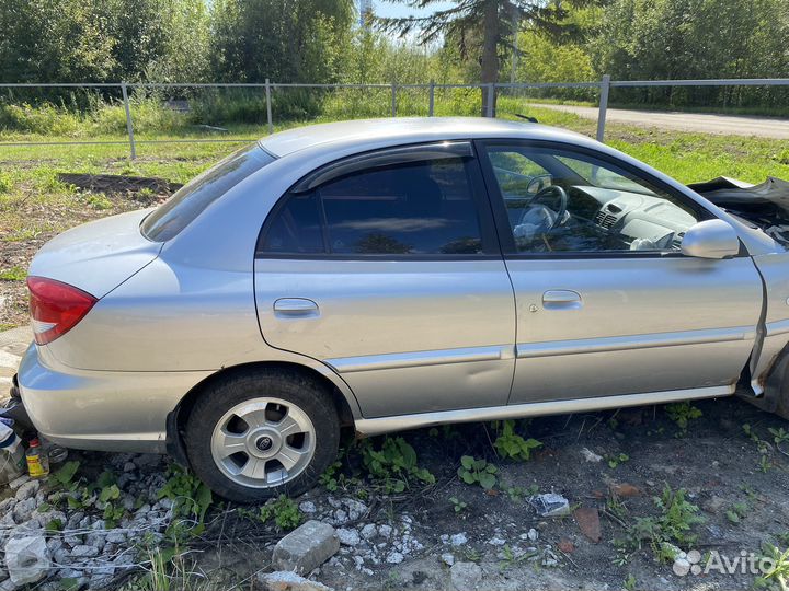 Разбор киа рио1 рестайлинг 2004 год