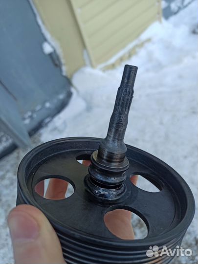 Насос гур УАЗ Патриот (подшипник разлетелся)