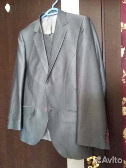 Мужской костюм 44 размер 164 рост