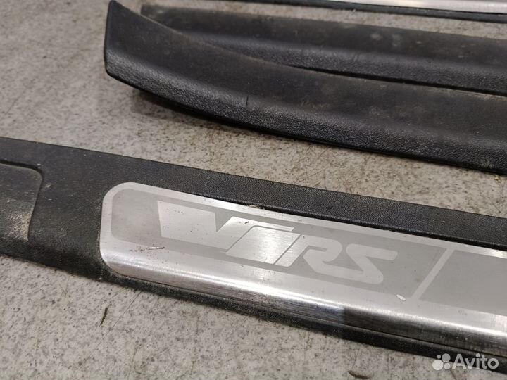 Накладки порогов для Skoda Octavia A5 RS