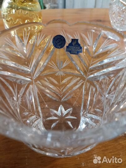 Хрустальная ваза