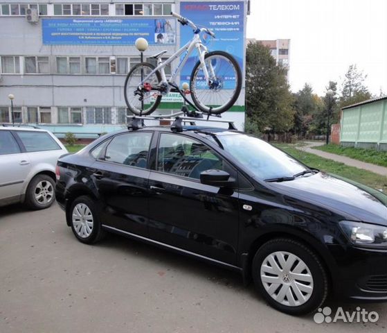 Бaгажник нa крышy Volkswagen Polo