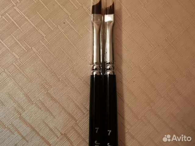 Кисти для маникюра