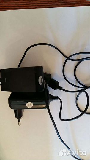 Зарядное устройство блокпитания