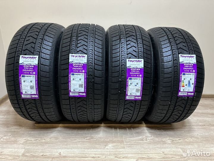 Tourador Winter Pro TSU1 295/40 R21 108W