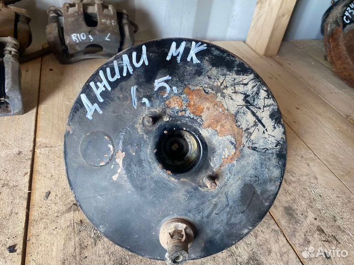 Вакуумный усилитель тормозов Geely Mk