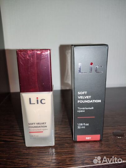 Lic тональный крем 02y