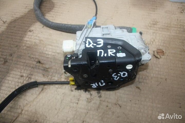 Замок двери передней правой audi Q3 2011-2014 (8U)