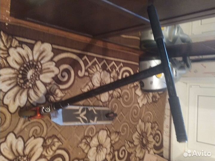 Трюковой самокат