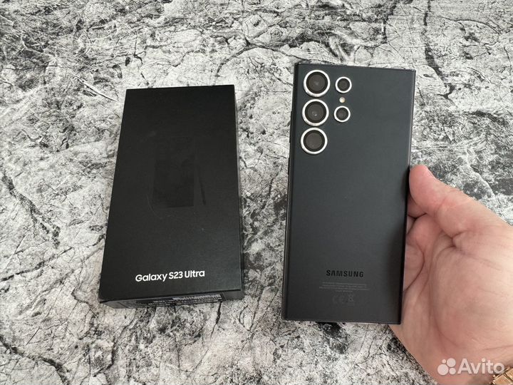 Samsung Galaxy S23 Ultra, 12/256 ГБ