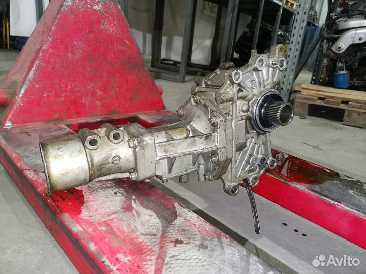 Раздаточный редуктор кпп (раздатка) 4B12