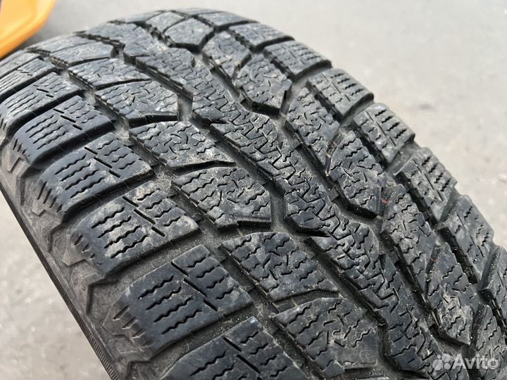 Toyo Observe GSi-6 205/60 R16 92H
