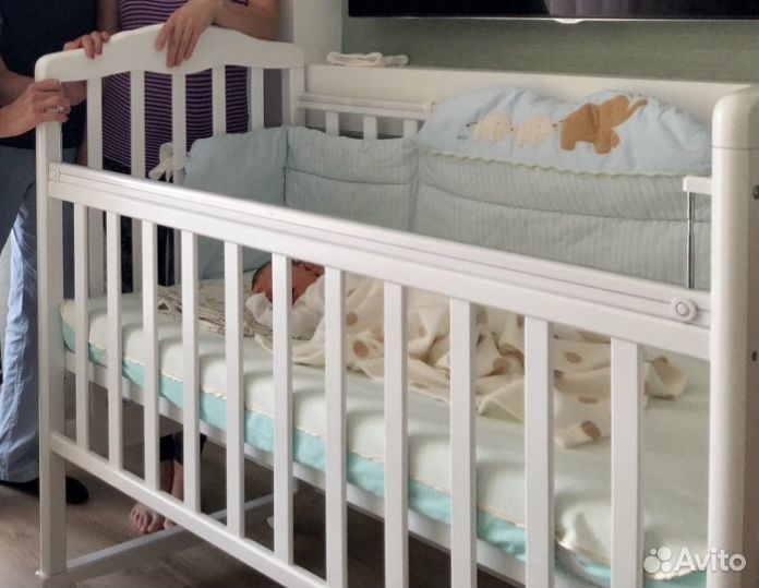 Детская кроватка