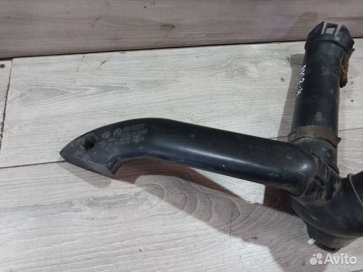 Патрубок воздушного фильтра Renault Megan 2