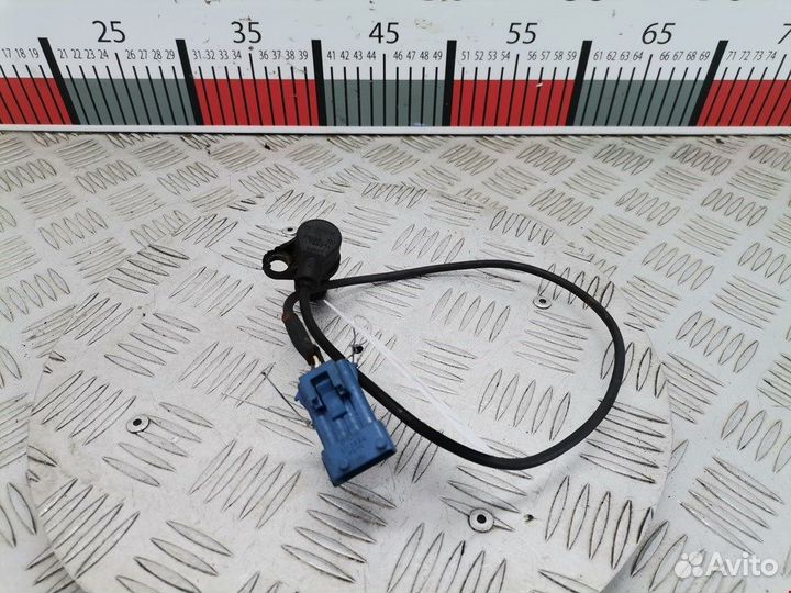 Датчик коленвала для Saab 900 (NG) 30561772