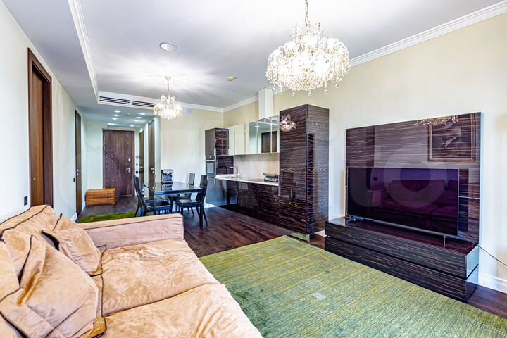 2-к. квартира, 102 м², 22/26 эт.