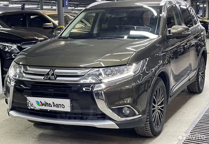 Mitsubishi Outlander 2.4 CVT, 2016, 128 000 км
