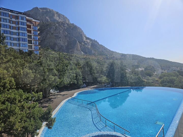 Апартаменты-студия, 38 м², 8/9 эт.