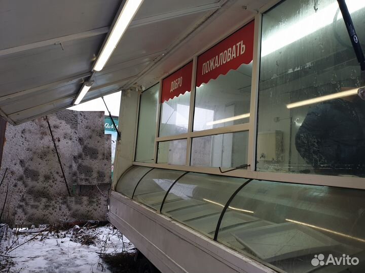 Прицеп для торговли Тонар 8745 с холодил витринами