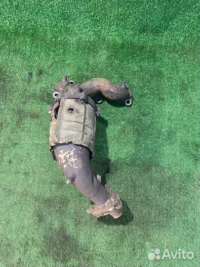 Выпускной коллектор Nissan Murano z50