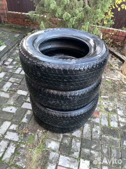 Bridgestone Dueler H/T 265/65 R17