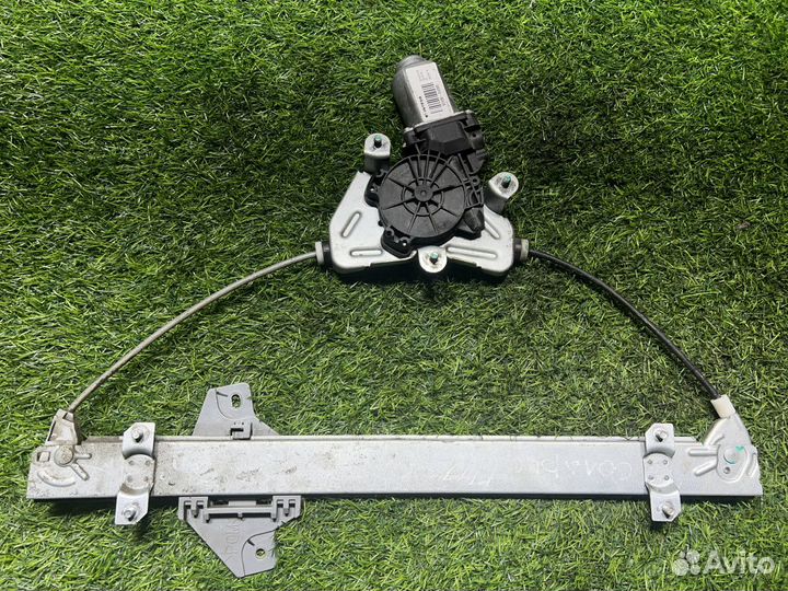 Стеклоподъемник Hyundai Solaris I