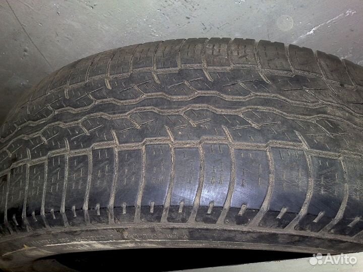 Bridgestone Dueler H/T 225/65 R17