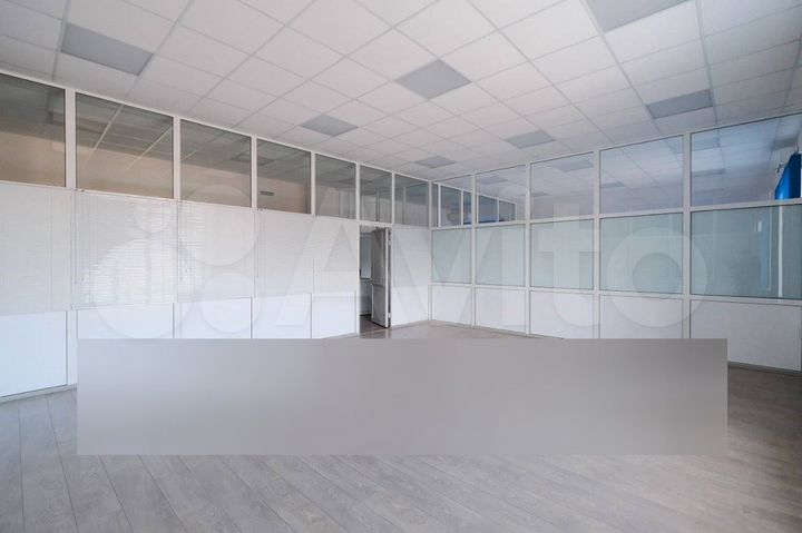 Свободного назначения, 290 м²