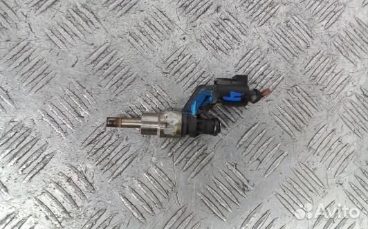 Форсунка бензиновая volkswagen passat B6 (KDN01B70