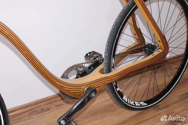 Деревянный велосипед