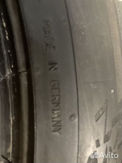 Continental IceContact 3 235/45 R18