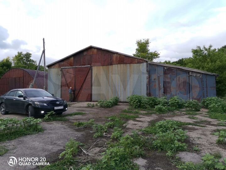 Гараж, > 30 м²
